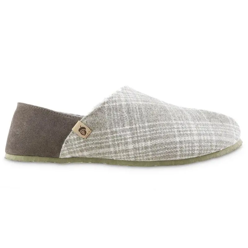 Acorn Algae-Infused Parker Slippers – Eco-Conscious Men’s Footwear