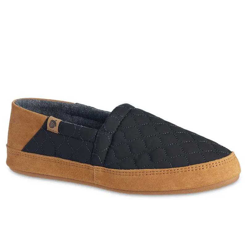 Acorn Men’s Walden Quilted Slip-On Moccasins