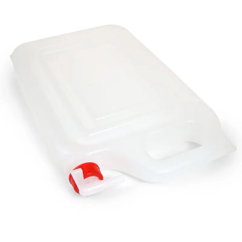 Coghlan’s Collapsible Water Carrier for Outdoor Use
