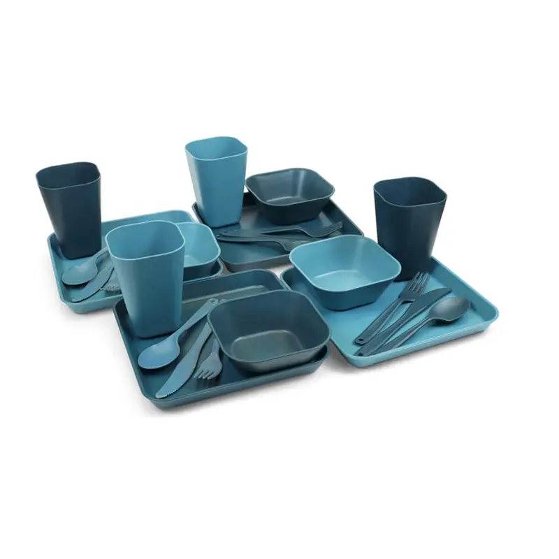Coghlan’s Portable Outdoor Tableware Kit