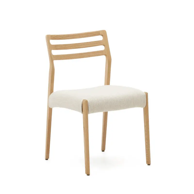 Cudia Dining Chair Featuring Natural Oak Accents