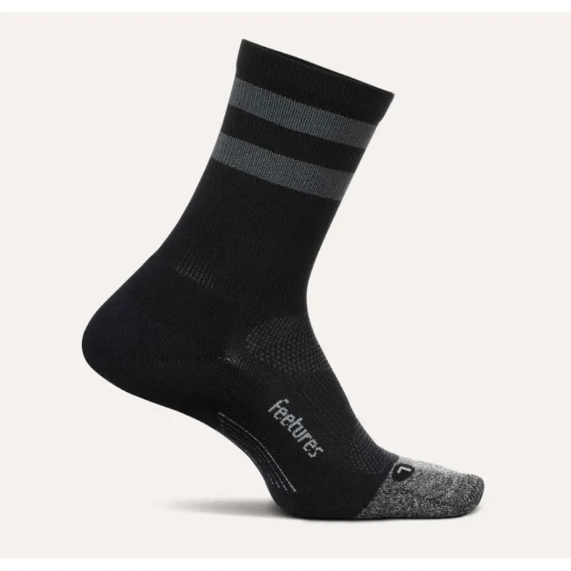 Feetures Elite Light-Cushion Mini-Crew Socks