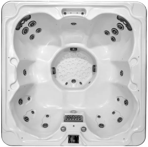 Regal ETS Energy-Efficient Hot Tub – 6-Person Capacity