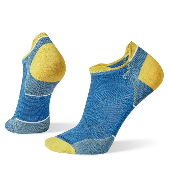 Smartwool Men’s Run Zero-Cushion Low Ankle Socks – Breathable Merino Wool Design