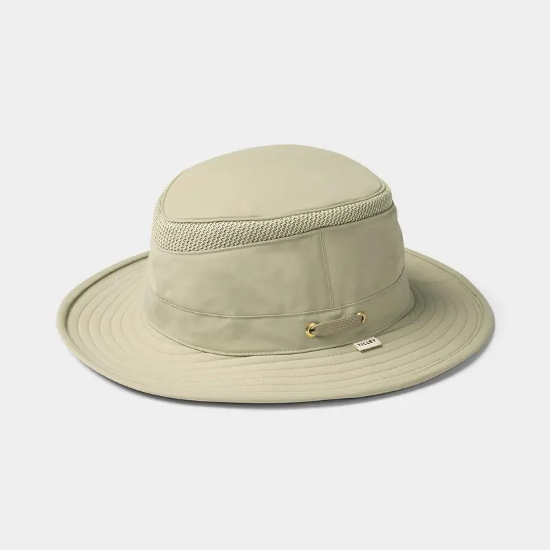 Tilley Airflo Medium Brim LTM5 – Breathable, Ventilated Sun Hat for Warm Climates